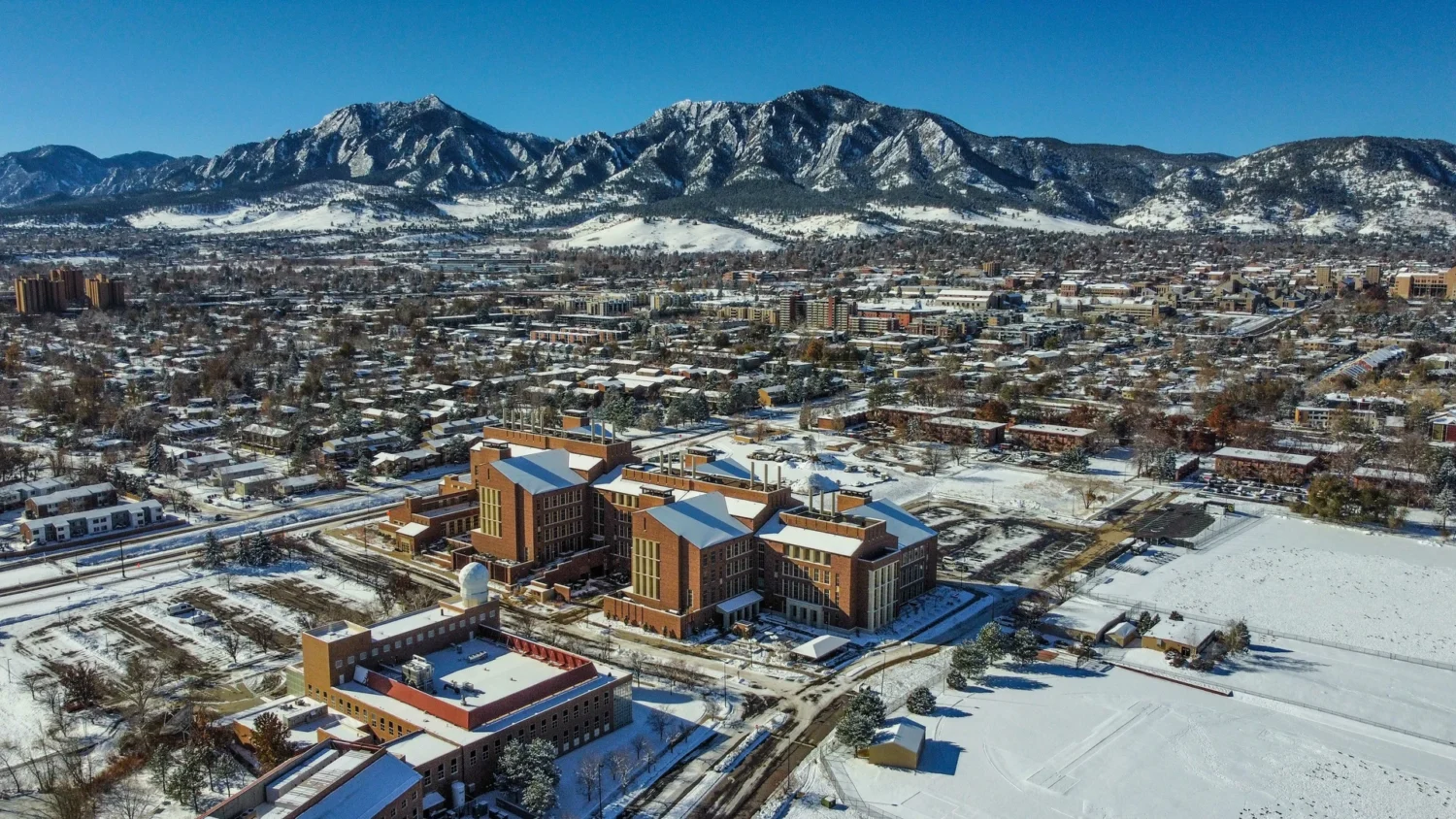 Best 'Work-from-anywhere' mountain towns in the US 2026