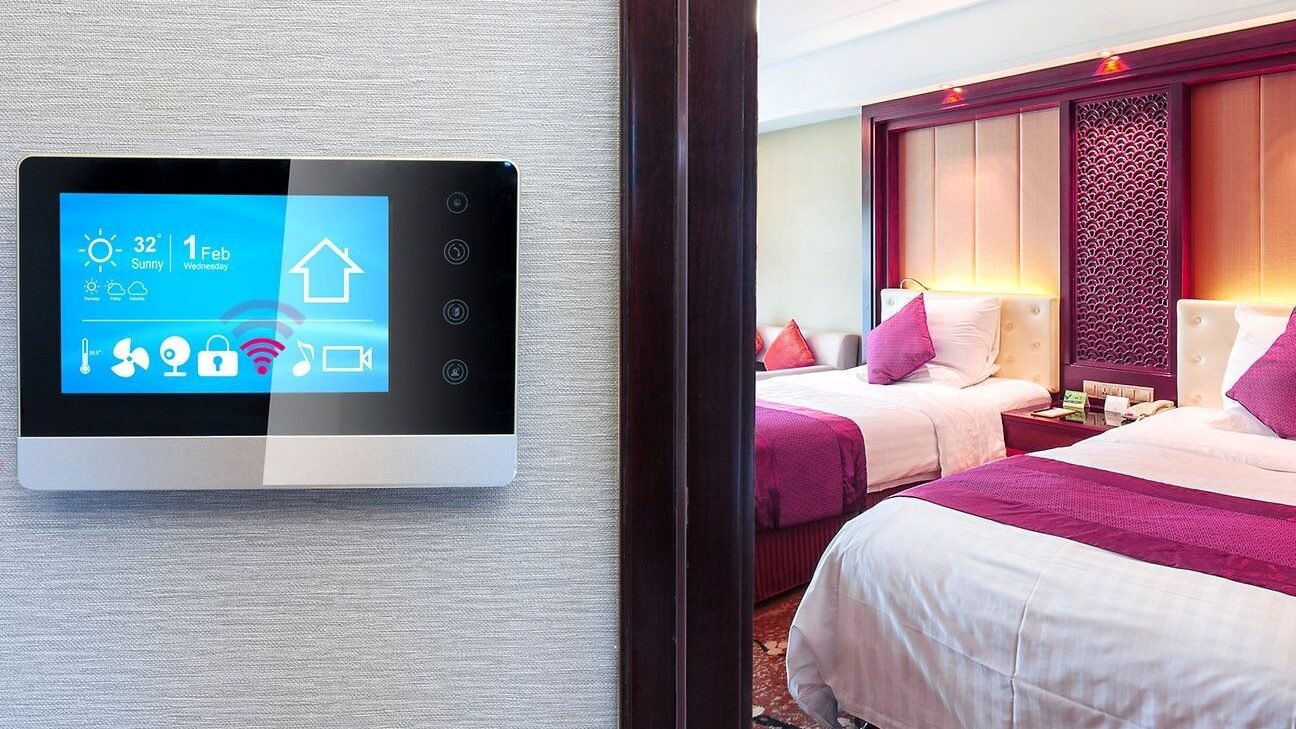 Do Hotels Track Room Entry Digitally?