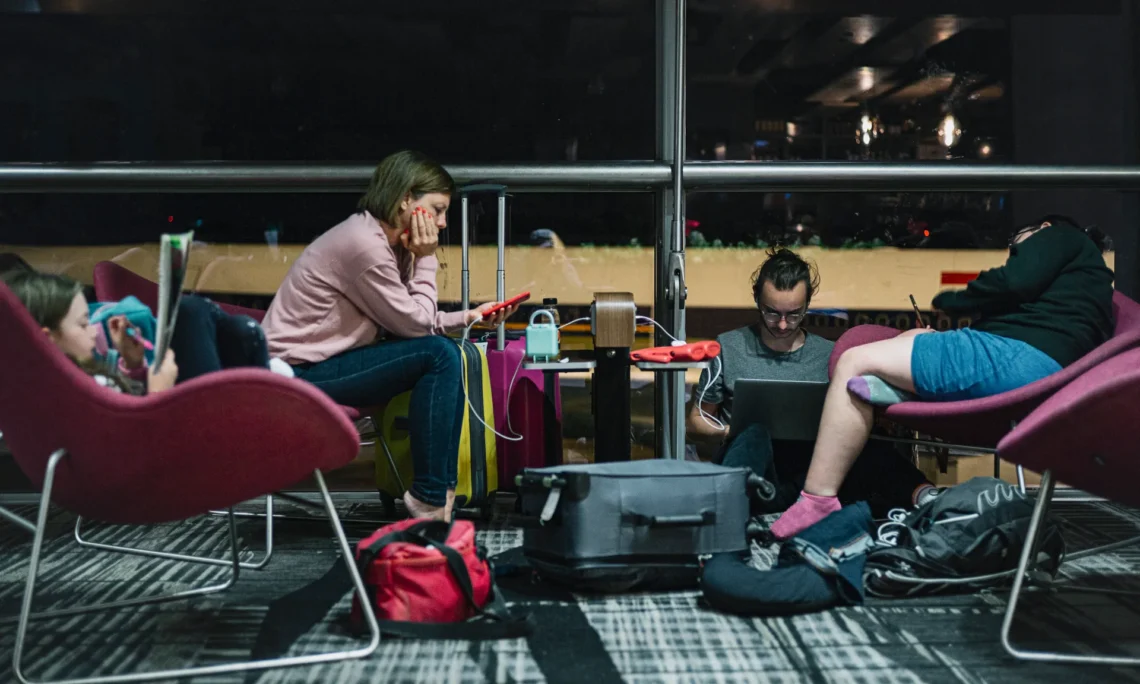 How to Rebook Flights After Mass Cancellations