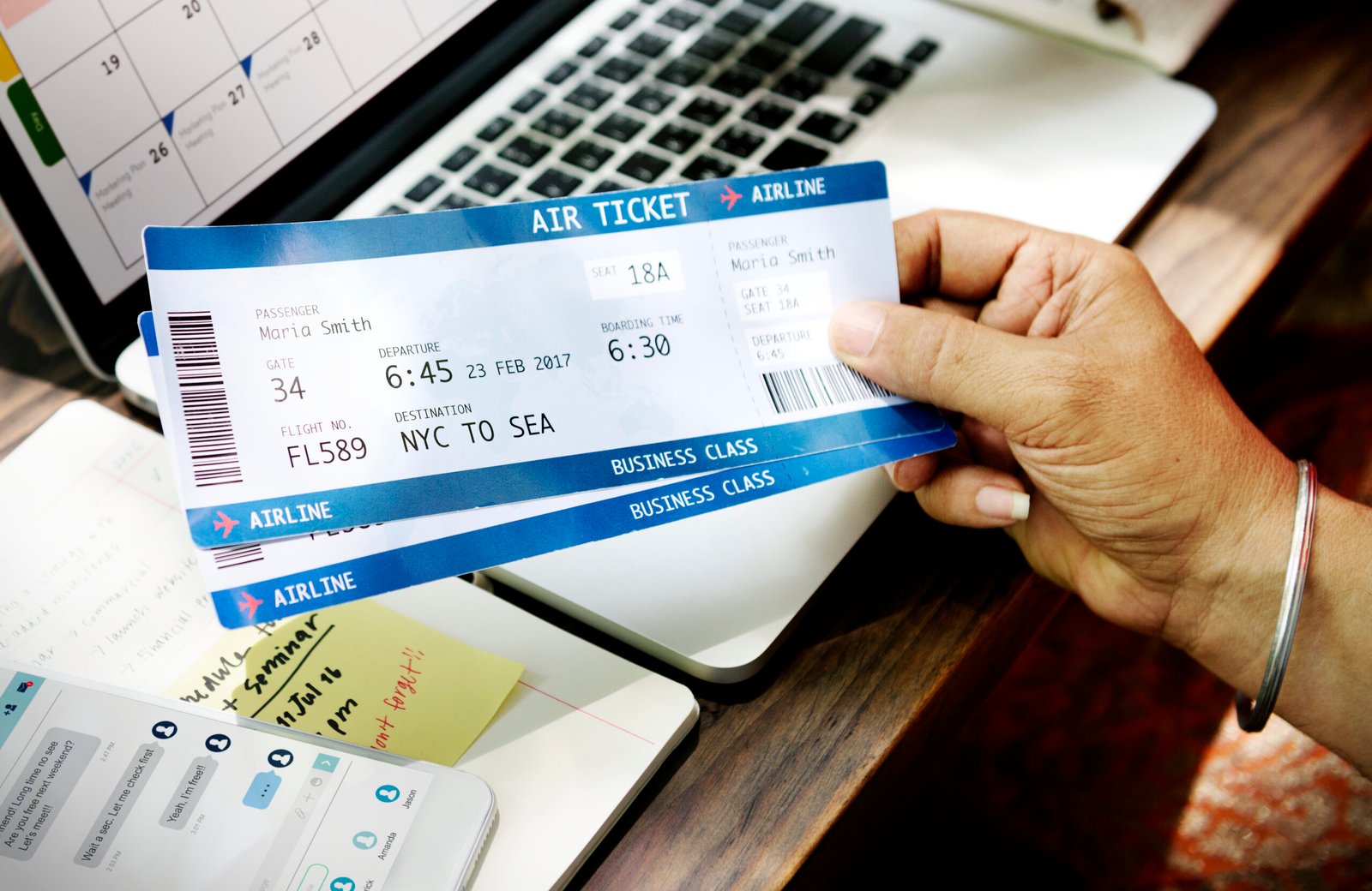 Why Airline Tickets Get Cheaper After Midnight