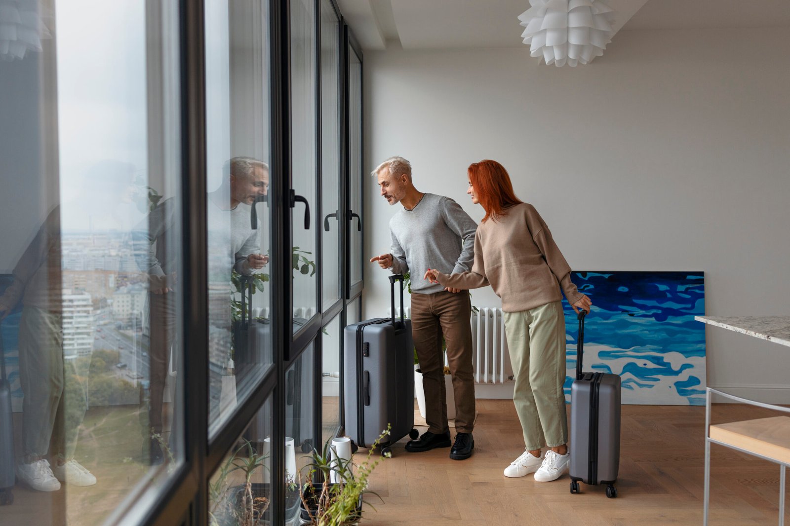 Why People Wake Up Earlier While Traveling