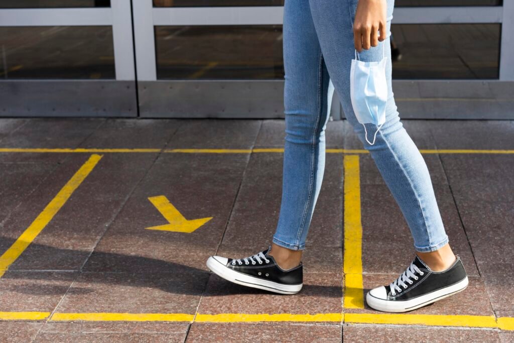 Why Shoes Feel Tighter While Traveling - atripinfo.com