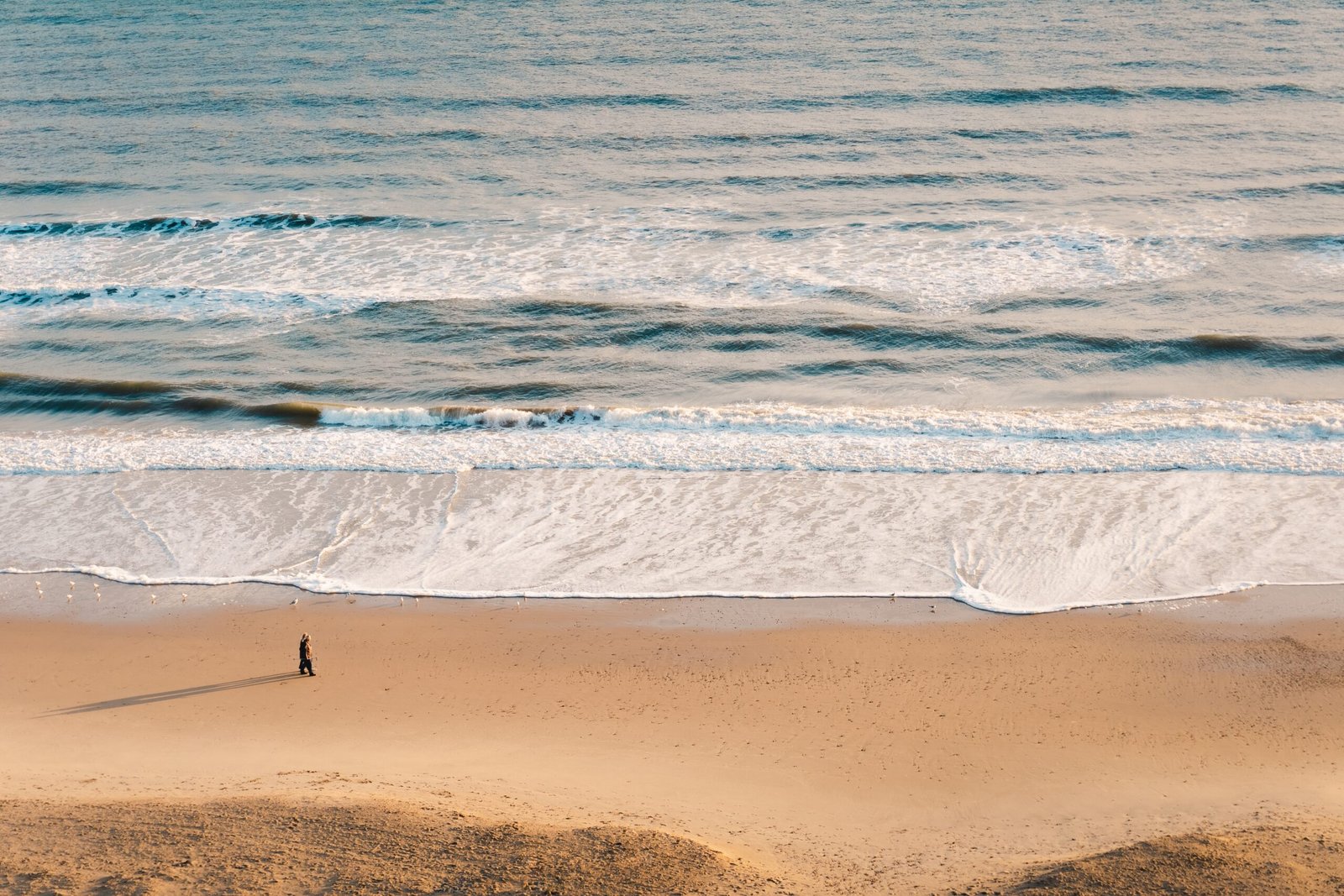 why beaches are windy in california