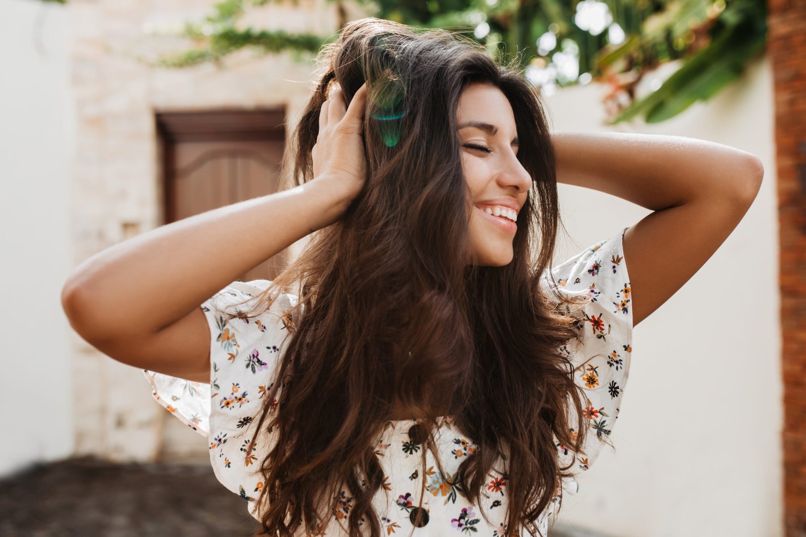 Why Hair Feels Different While Traveling