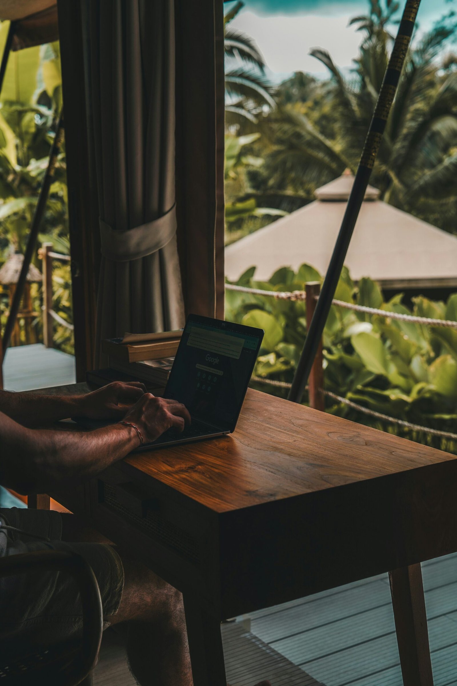 Bali Hotels Starlink Digital Nomads 2026: Best Stays with Fast Satellite Internet